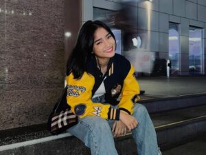 Cekricek.id - Netizen jadi merasa jika Fuji layaknya seperti pemegang akun fanbase. Karena ia jadi semakin pandai menggomba