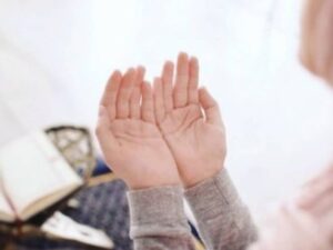 Jika Kamu merasa hidup mu sulit hingga dibuat tidak tenang, bacalah artikel ini yang insyaAllah akan membuat mu sedikit lebih tenang