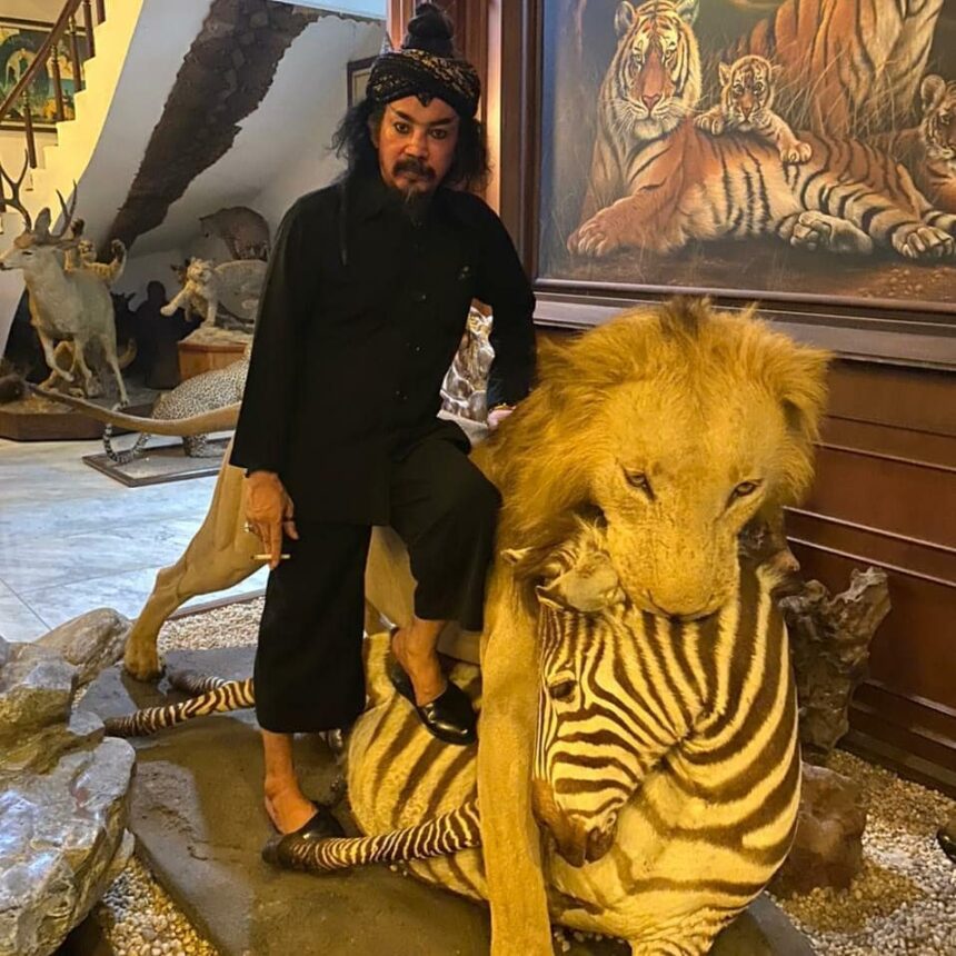 5 Selebriti Ini Punya Hewan Peliharaan Tidak Biasa, Ular Hingga Harimau
