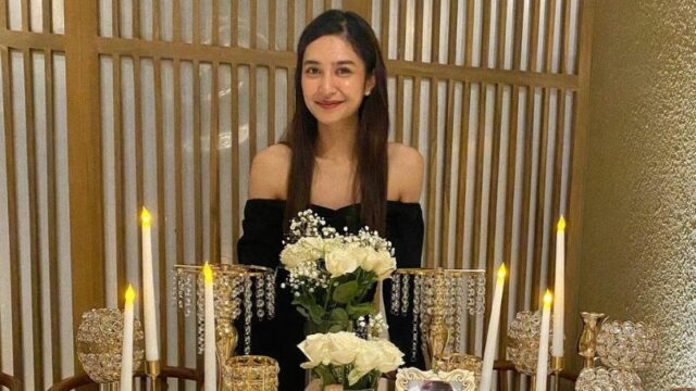 Cekricek.id - Mikha Tambayong dipuji begitu cantik ketika mengenakan dress berwaarna hitam saat dapat kejutan ulang tahun dari sang kekasih
