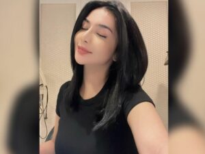 Cekricek.id - Kecantikan daripada Siva Aprilia selalu membuat netizen salfok dengan segala pesonanya, dipuji produk Garut gak pernah gagal