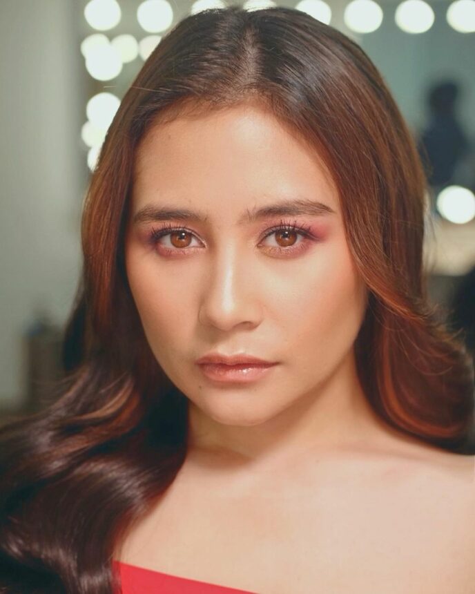 Saking Cepatnya Kembali Perankan Karakter Baru, Prilly Latuconsina Dipuji Sebagai Queen of Sat Set