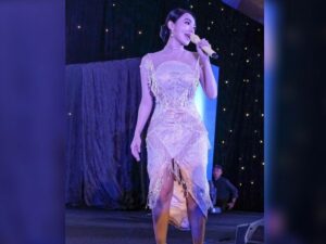 Cekricek.id - Intip penampilan Wika Salim menggunakan berbagai model mini dress saat di atas panggung tentu saja selalu menarik perhatian