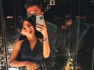 Cekricek.id - Sejak beberapa waktu lalu, Wika Salim memang lebih terang-terangan terkait dengan jalinan asmaranya, buat netizen jadi pusing