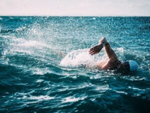 Perenang Inggris Ini Akan Berenang Sejauh 100 Mil di Laut Merah Demi Perubahan Iklim