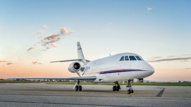 Tak Suka Keberadaannya Dilacak, Bos Louis Vuitton Jual Jet Pribadinya Seharga Rp 1,13 Triliun