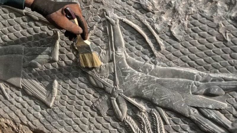 Ukiran Batu Berusia 2.700 Tahun Ditemukan di Irak, Kenangan Raja Asyur Sennacherib
