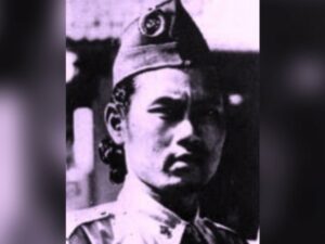 Abdul Kahar Muzakkar Seorang prajurit Tentara Nasional Indonesia berpangkat Letnan Kolonel yang terkemuka pada masa Revolusi.