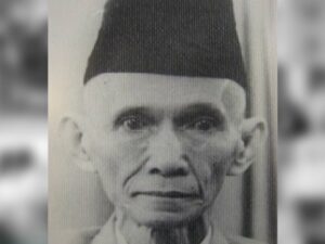 Muhammad Adnan adalah Penasihat Syuriah PBNU serta Dewan Pimpinan Umum PBNU tahun 1950.