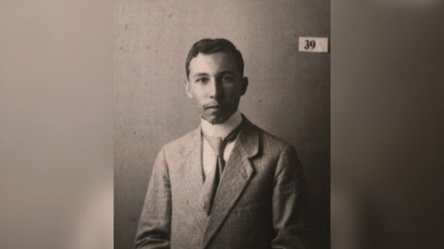 Kamus Sejarah Indonesia - Charles Olke Van Der Plas