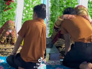 Seorang pria datang ke pernikahan mantan kekasihnya, ia pun membuat sang mantan yang tengah menjadi pengantin menangis histeris dan viral.