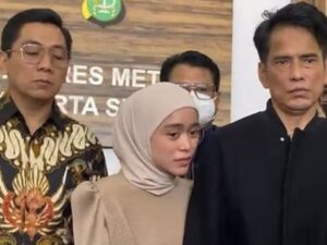 Ayah Lesty Kejora akhirnya ikut buka suara soal kasus KDRT yang menimpah putri kandungnya, Lesty Kejora, Jumat (14/10/2022).