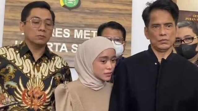 Ayah Lesty Kejora akhirnya ikut buka suara soal kasus KDRT yang menimpah putri kandungnya, Lesty Kejora, Jumat (14/10/2022).