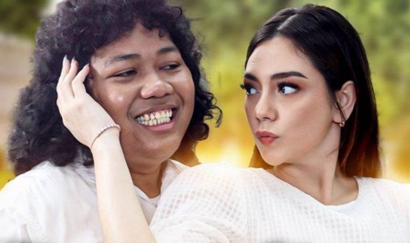 Marshel Widianto blak-blakan soal biaya hidup Celine Evangelista yang sangat mahal hingga sulit bagi Marshel untuk memenuhinya.