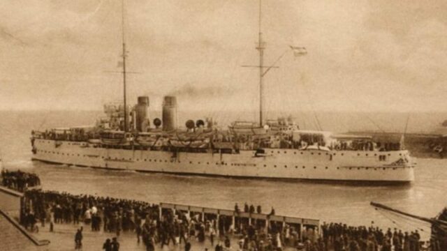 De Zeven Provincien adalah kapal angkatan laut Kerajaan Hindia Belanda. Di atas kapal ini terjadi pemberontakan oleh pelaut Indonesia dan Belanda pada 5 Februari 1933 di lepas pantai Sumatera dekat Sabang.