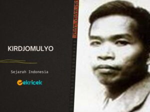 Kirdjomulyo adalah Sastrawan yang lahir di Yogyakarta pada tahun 1930 dan meninggal di Yogyakarta 19 Januari 2000.