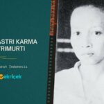 Surastri Karma Trimurti adalah seorang tokoh pers nasional. Ia lahir pada 11 Mei 1912 di Solo. Sewaktu masih muda, ia pernah menempuh pendidikan di Noormal School dan AMS di Surakarta.
