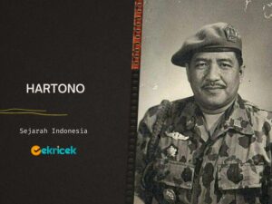 Hartono adalah Komandan Korps Komando Operasi Angkatan Laut yang sangat loyal kepada Sukarno. Mantan Korp Komando Operasi Angkatan Laut tahun 1961-1968 ini lahir di Solo, 1 Oktober 1927, berhasil masuk ke TKR Angkatan Laut tahun 1945, kemudian masuk dalam Angkatan Laut Republik Indonesia.