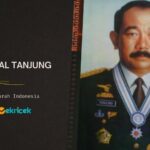 Feisal Tanjung adalah mantan Panglima TNI dan Menteri Koordinator Bidang Politik dan Keamanan. Ia memulai karier militernya sebagai Dan Ton Kie 2 Kodam XV/Pattimura. Pada 1993, ia diangkat sebagai Panglima Angkatan Bersenjata Republik Indonesia.