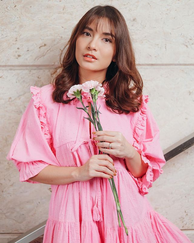 Imut Banget, 4 Artis Cantik Ini Tampil Awet Muda dengan Rambut Poni
