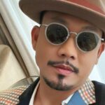 Cekricek.id - Memiliki darah Minangkabau, ternyata Denny Sumargo masih fasih berbahasa Minang. Konsep endrosenya diluar dugaan