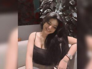 Cekricek.id - Rupanya selebgram cantik Joice Challista pernah mengalami pengalaman tidak menyenangkan. Yaitu dilelang saat sedang manggung.
