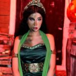 Cekricek.id - Lagi-lagi ini bisa dibuat jatuh hati dengan konsep dari Lucinta Luna ketika mengikuti perayaan Halloween, kenakan kostum badarawuhi