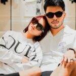 Kemesraan pasangan Fuji dan Thariq semakin hari dinilai semakin dekat sehinggga banyak warganet yang meminta untuk segera menikah.