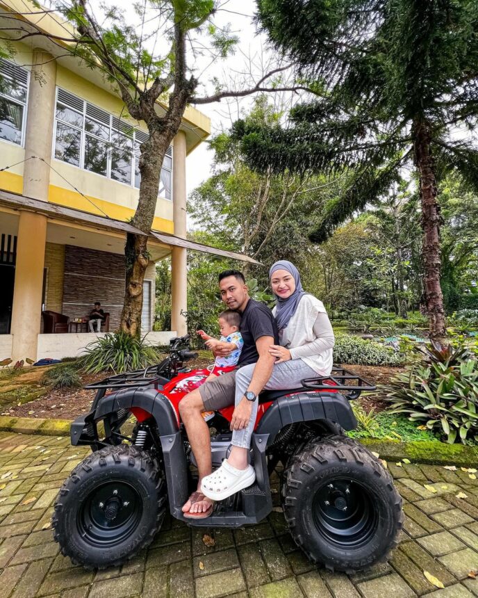 Nathalie Holscher Makin Berani Memperlihatkan Kemesraan Bareng Cinta Pertama