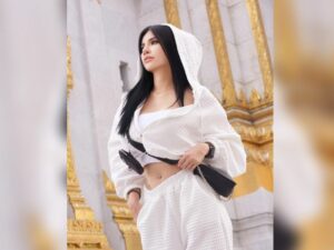Cekricek.id - Wajah cantik daripada Maria Vania kini di puji puji oleh banyaknya netizen, dianggap mirip layaknya sebuah tokoh anime