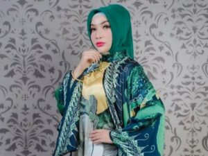 Harta Gak Sesuai yang Diceritakan, Roro Fitria Ceraikan Suami