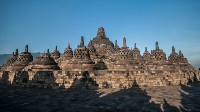 Candi Borobudur - Pengaruh Budaya India terhadap Peradaban Indonesia