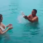 Pengacara kondang Hotman Paris hebohkan jagat maya unggahan video dirinya yang sedang mandi bareng cewek seksi dan tidak pakai baju.