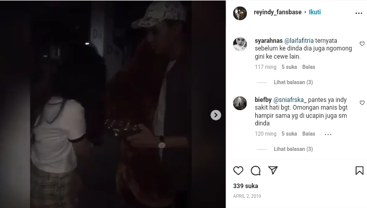 Cekricek.id - Nama Rey Mbayang kini ikut diseret sebagai artis inisial "R" dalam video syur yang ramai diperbincangkan. Melihat pembawaannya yang alim, rupanya pria tampan itu juga pernah melalui masa lalu kelam.