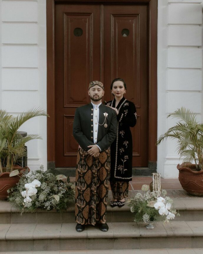 Tiba-tiba Nikah, Ini Potret Rachel Amanda dengan Suami yang Disebut Mirip Maher Zain