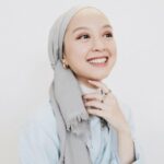 Cekricek.id - Influencer Gita Savitri akhir-akhir ini banyak menuai kontroversi. Setelah pendapatnya soal feminisme dan pembelaan hak LGBT, yang terbaru dia membalas komentar netizen dengan hinaan yang menohok.