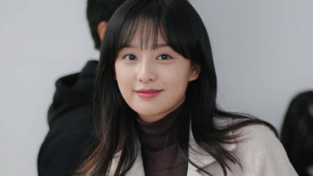 Cekricek.id - Aktris cantik Kim Ji Won sudah banyak membintangi sejumlah drama Korea ternama. Perannya yang paling diingat oleh penggemar sampai sekarang adalah pada drakor fenomenal "Descendants of the Sun" sebagai tentara wanita.