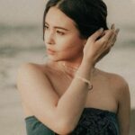 Cekricek.id - Dari segi penampilan Ayushita kini terlihat jauh lebih feminim dan juga cetar. Yuk intip sejumlah potret cetarnya