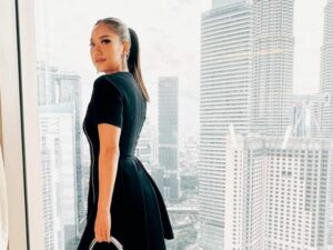 Cekricek.id - Menyandang status sebagai seorang janda usai meninggalnya sang suami bukanlah hal yang paling disesali oleh Bunga Citra Lestari