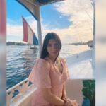 Cekricek.id - Penampilan daripada Cassandra Lee selalu membuat banyak netizen dari pangling, yuk intip sejumlah potret cantiknya