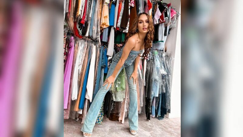 Cekricek.id - Penampilan daripada Cinta Laura memang akan selalu membius maka para penggemar setianya, terutama saat kenakan serba denim