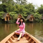 Cekricek.id - Kali ini netizen dibuat bertanya-tanya dengan hubungan antara Dinar Candy serta mantan kekasihnya Ridho Ilahi, balikan?