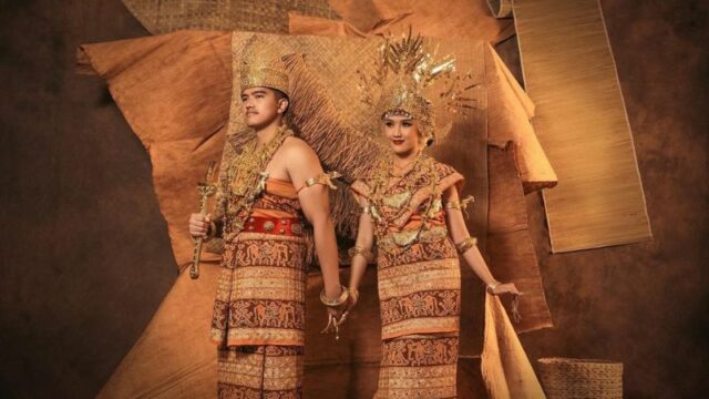 Cekricek.id - Kaesang Pangarep telah menjalani sejumlah foto prewedding dengan calon istri tercinta yaitu Erina Gudono, yuk intip fotonya