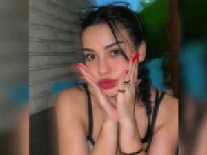 Cekricek.id - Dari segi penampilan Nora Alexandra kini dipuji selalu terlihat menggemaskan. Yuk initp sejumlah potret menawannya