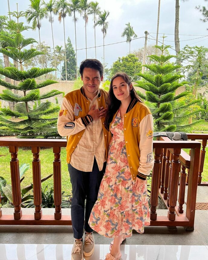 Intip 5 Potret Chelsea Islan dan Calon Suami yang Tampak Serasi