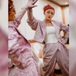 Cekricek.id - Penampilan dari Siti Badriah kini membuat netizen terkejut dikarenakan sangat jauh berbeda dengan kesan dirinya, tampak tomboy
