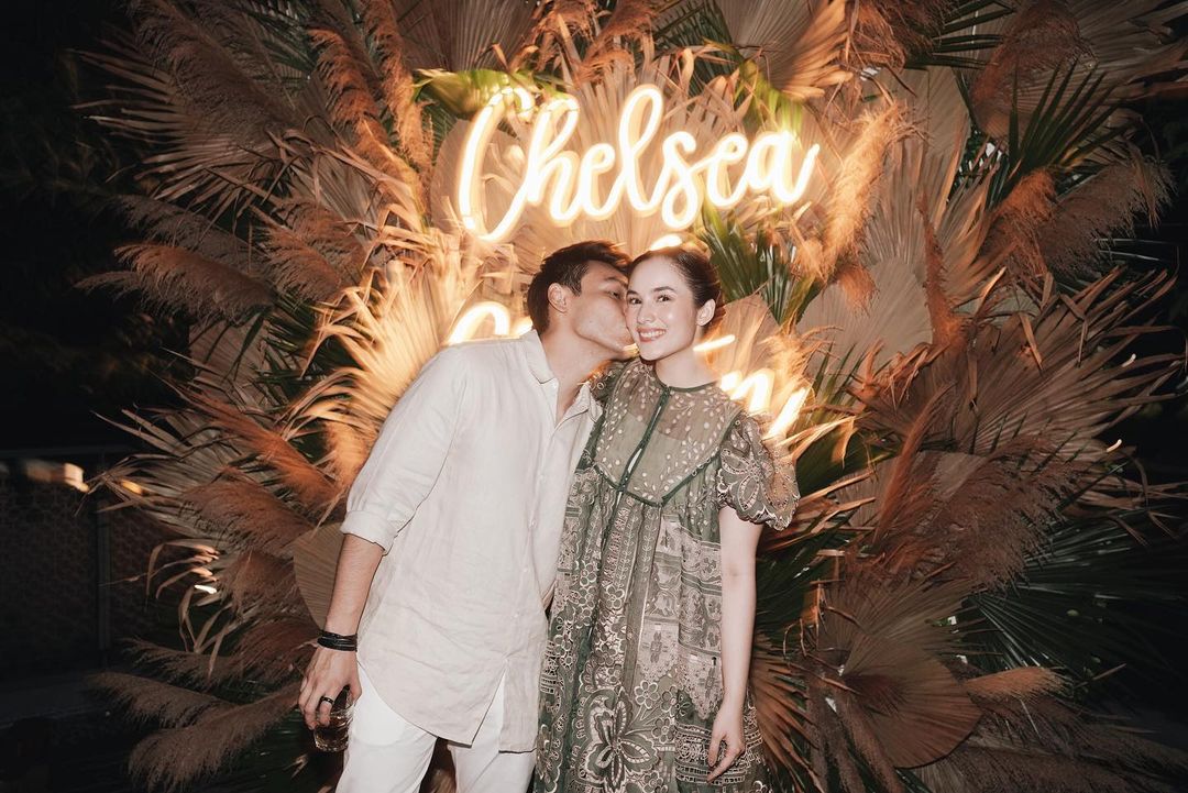 Intip 5 Potret Chelsea Islan dan Calon Suami yang Tampak Serasi