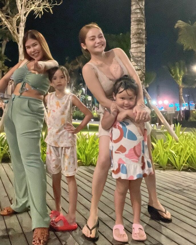 Sudah Punya Anak 3, Bodi Mawar Afi Ideal Banget, Anak Perawan Lewat