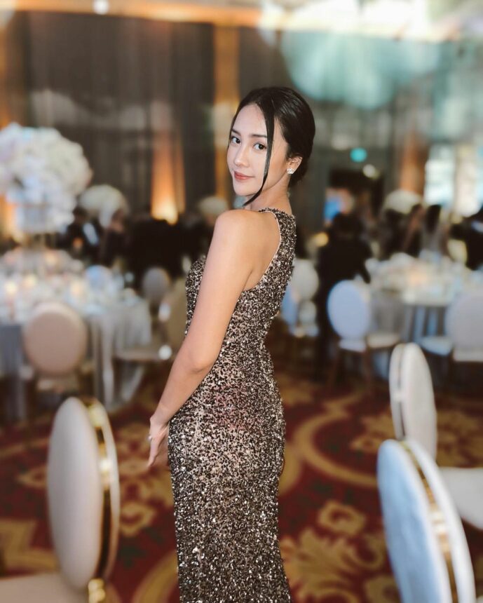 Nggak Ada Obat, Anya Geraldine Dipuji Mirip Apotek Tutup, Saat Kenakan Dress Ketat