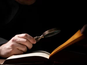 Cekricek.id - Pasal 130 KUHP (Kitab Undang-undang Hukum Pidana)